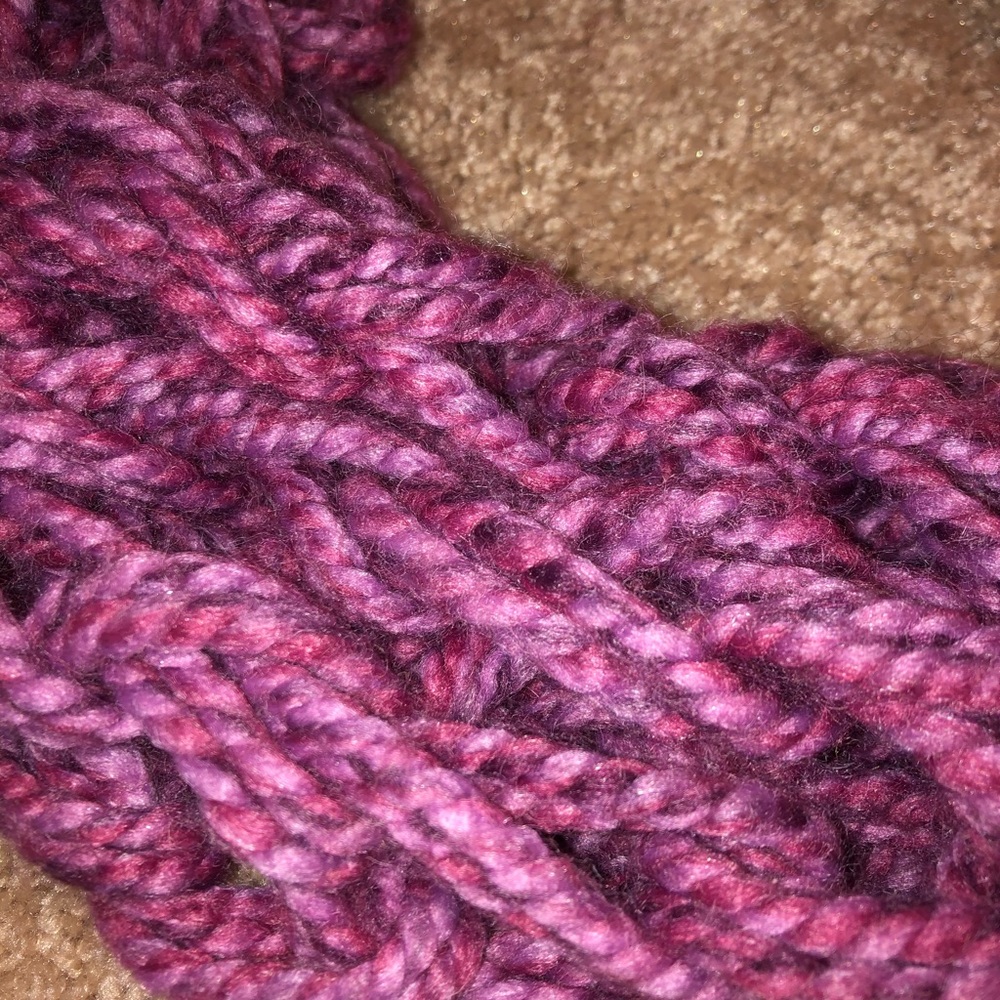 2 handmade scarfs!